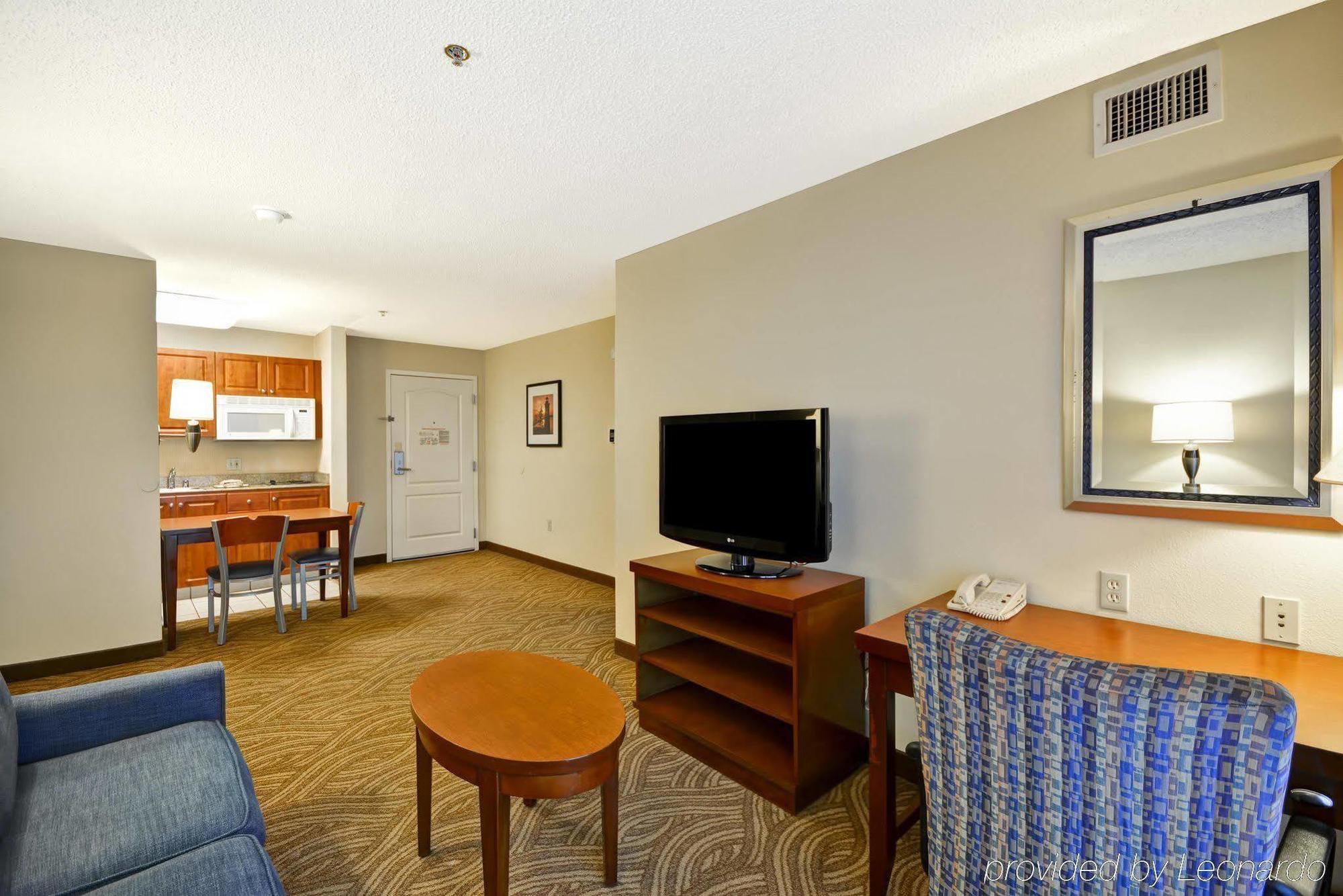 Homewood Suites By Hilton - Oakland Waterfront Exterior photo