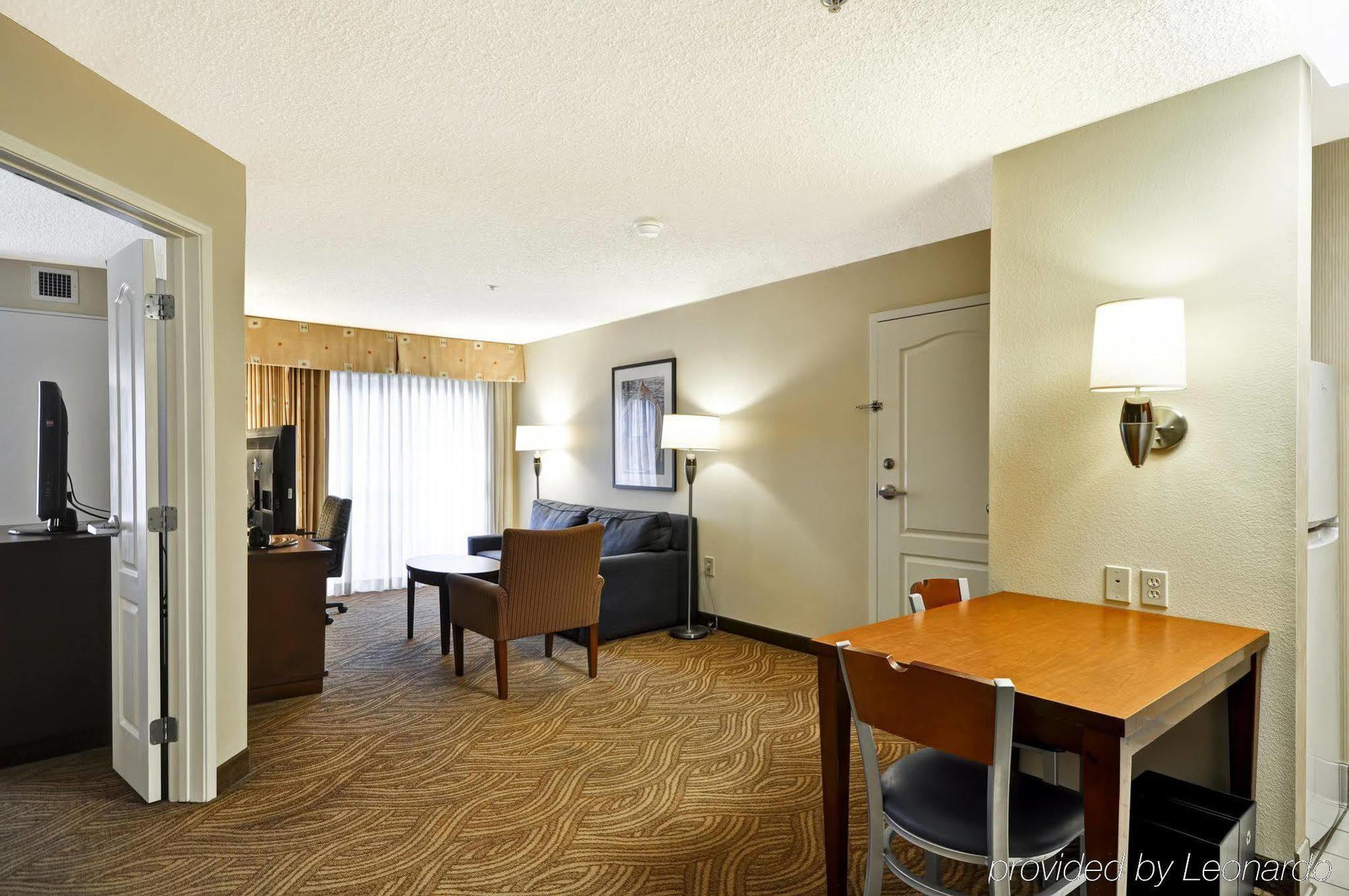 Homewood Suites By Hilton - Oakland Waterfront Exterior photo